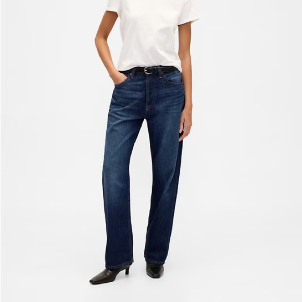GAP Relaxed Straight Jeans